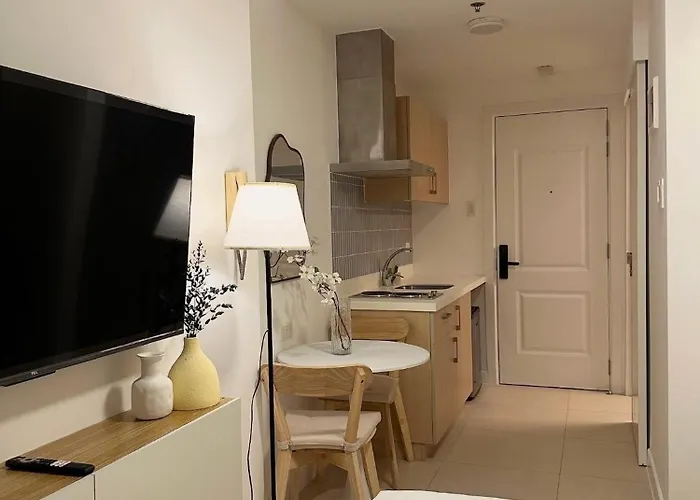 The Residences At Commonwealth - Celestia Apartahotel Manila
