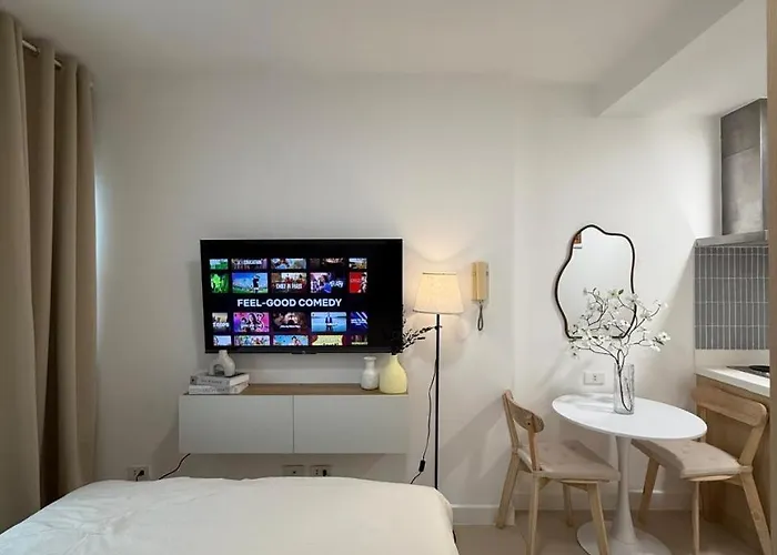 The Residences At Commonwealth - Celestia Aparthotel